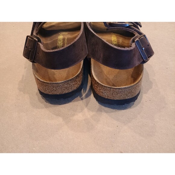Birkenstock Milano | EU 41 | US L10 / M8 | Regular Fit Brown Sandal Buckles - Picture 7 of 9